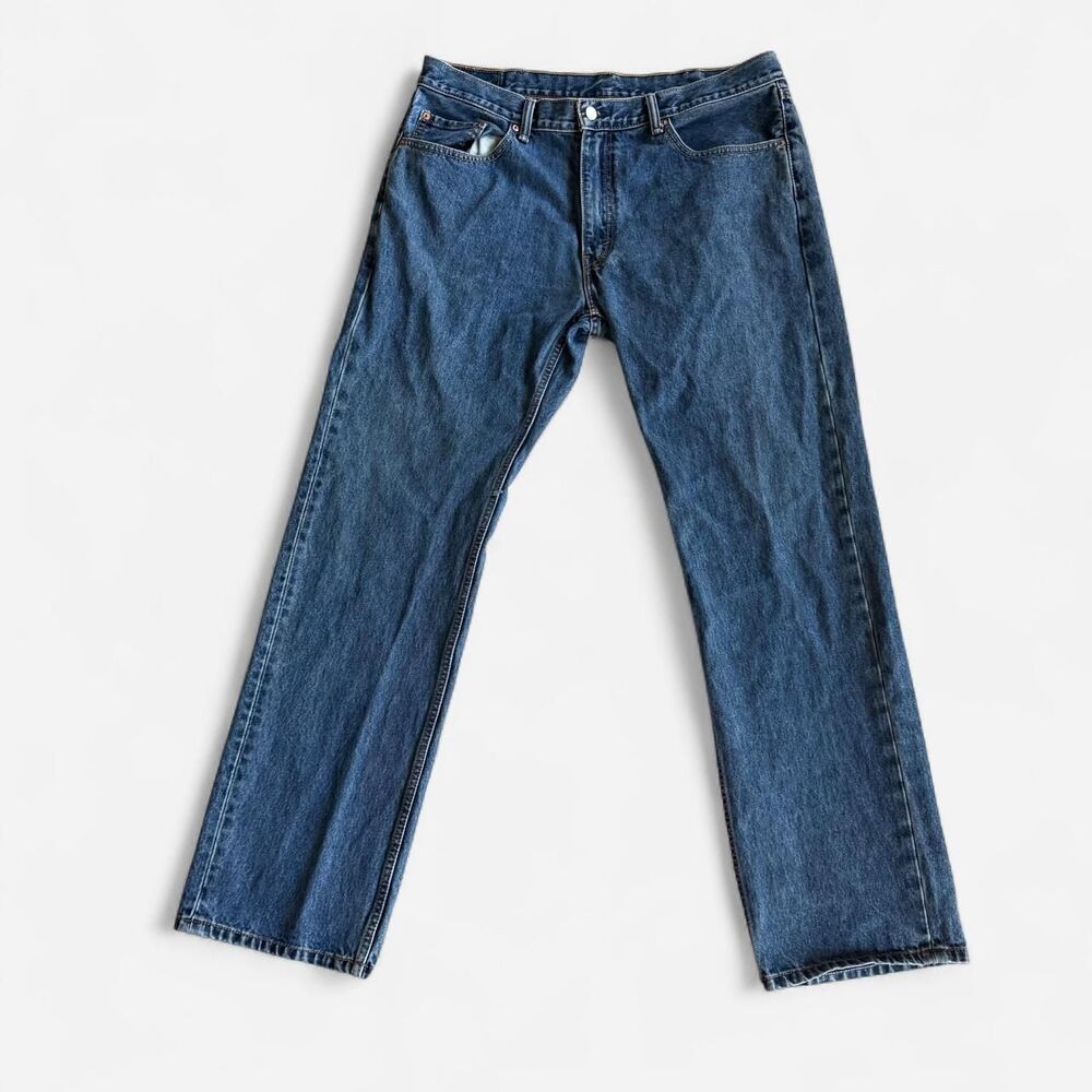 Levi's 559 blue jeans 38”x 34”  medium wash‎